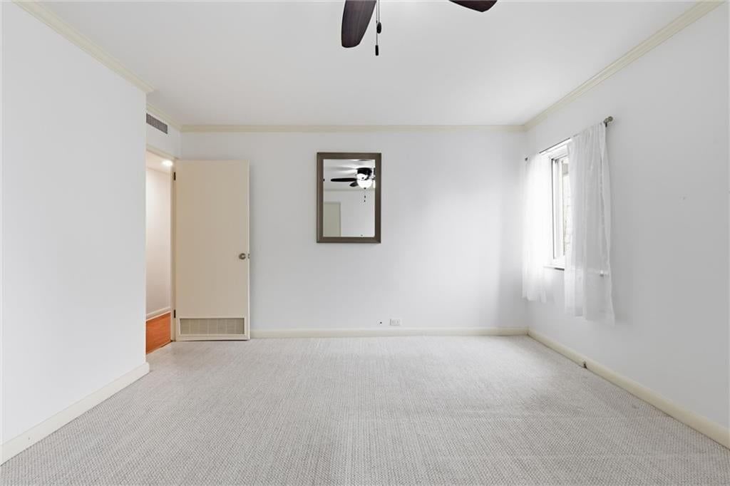 310 W 49 Street — photo 25