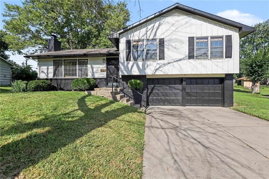 13516 Lowell Avenue — photo 2