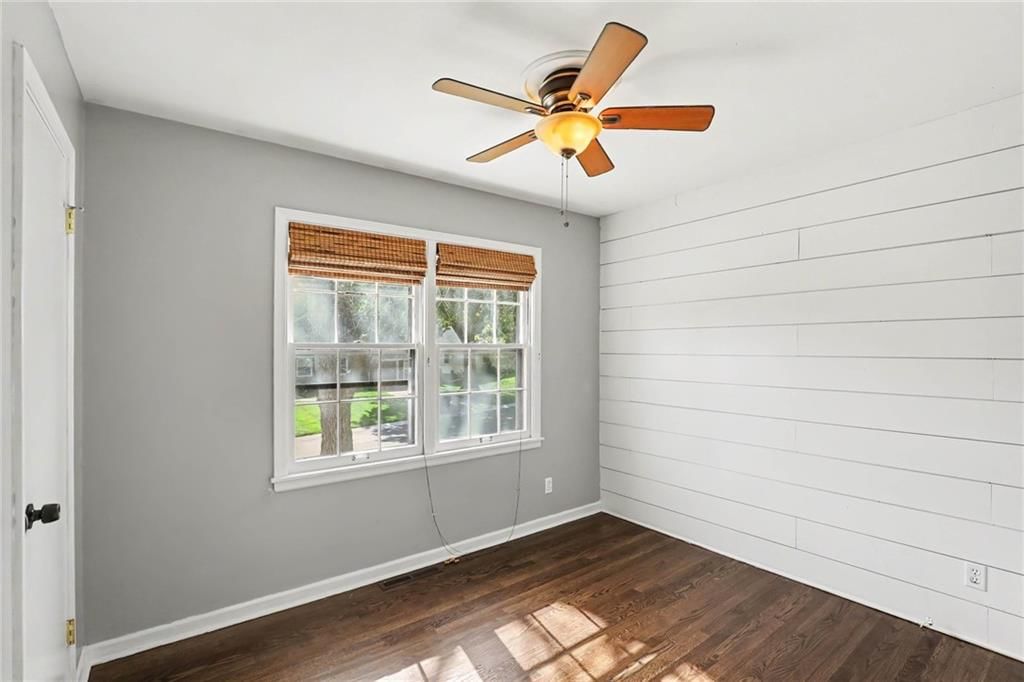 13516 Lowell Avenue — photo 18