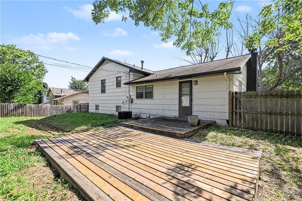 13516 Lowell Avenue — photo 24