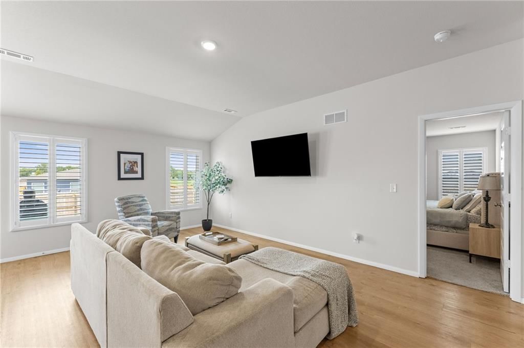 37718 W 208th Terrace — photo 10