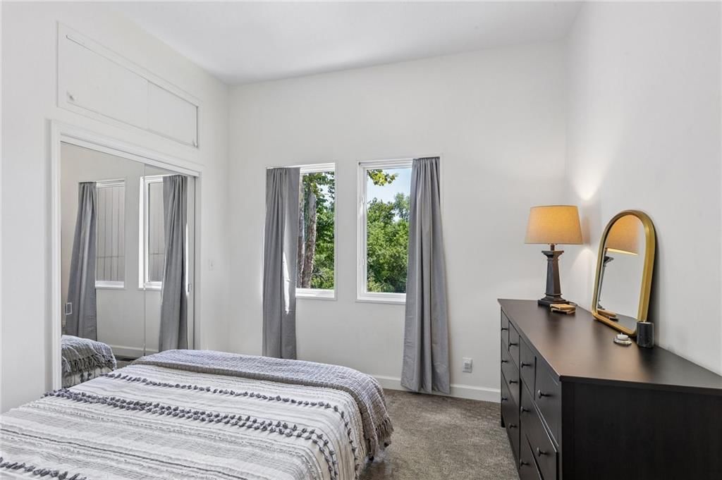 15404 Lake Point Drive — photo 35