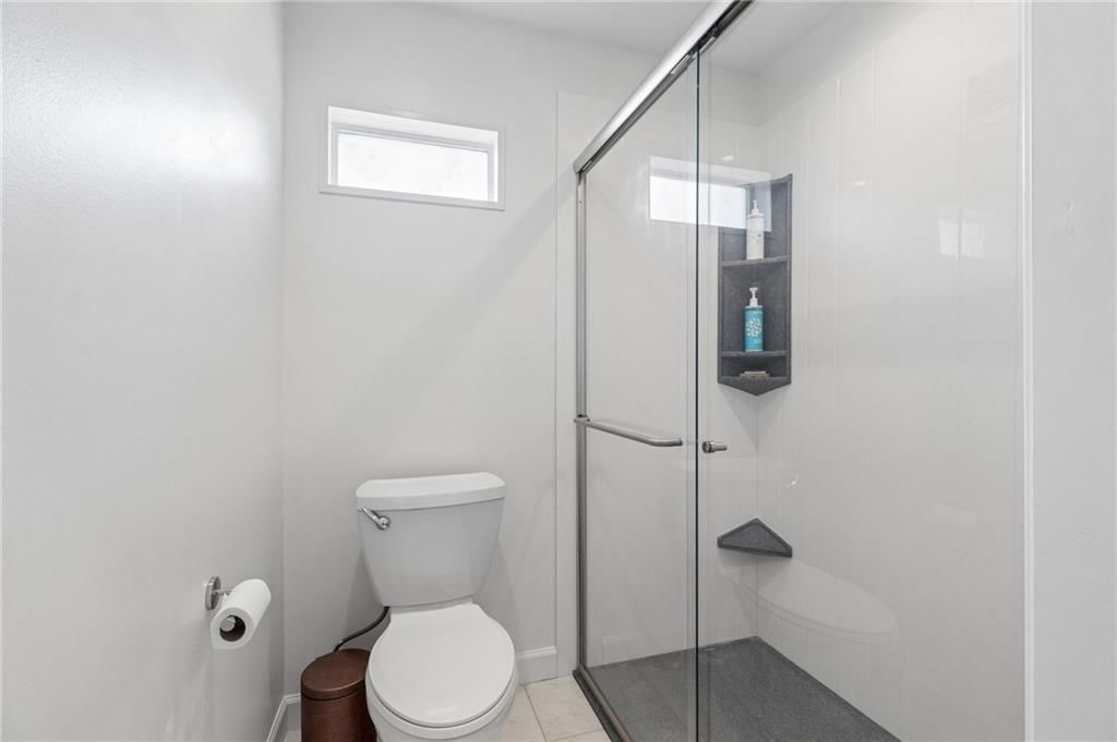 15404 Lake Point Drive — photo 36