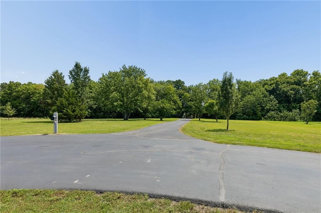 15404 Lake Point Drive — photo 62