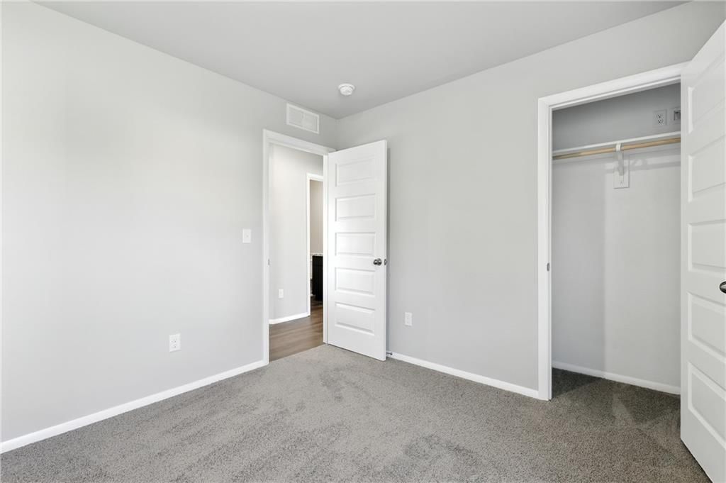 416 Valley View Drive — photo 11