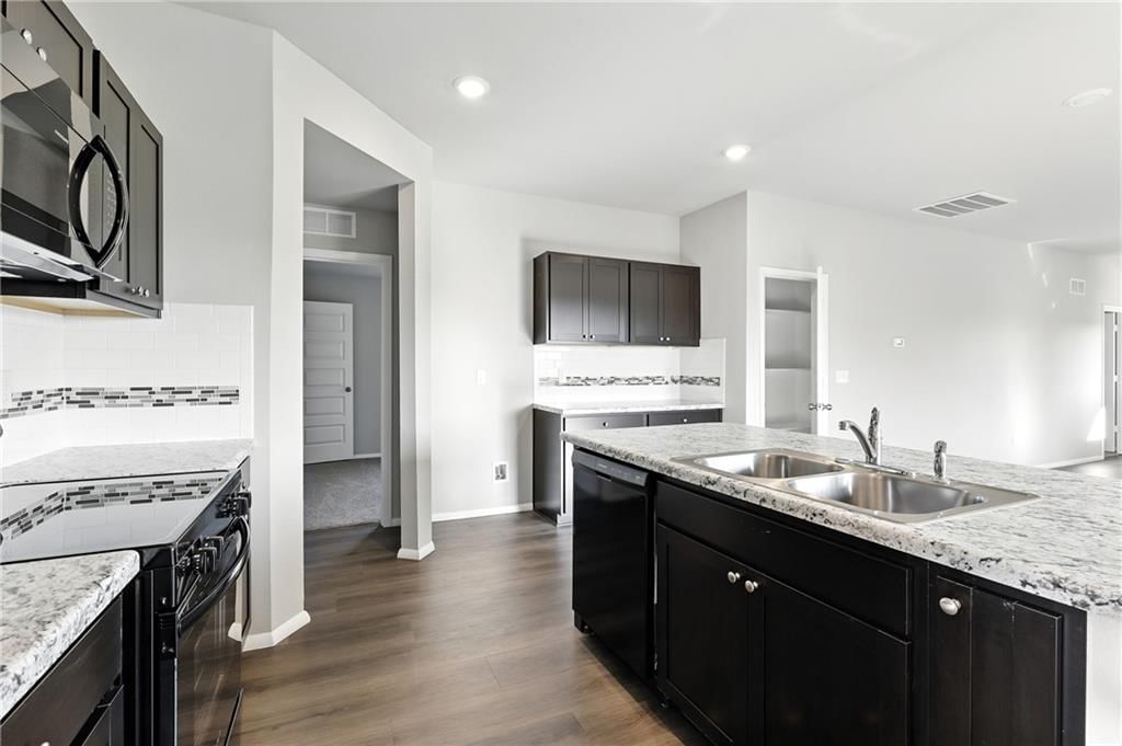 416 Valley View Drive — photo 22