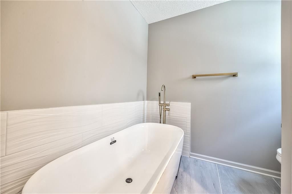 4512 W 90th Street — photo 23