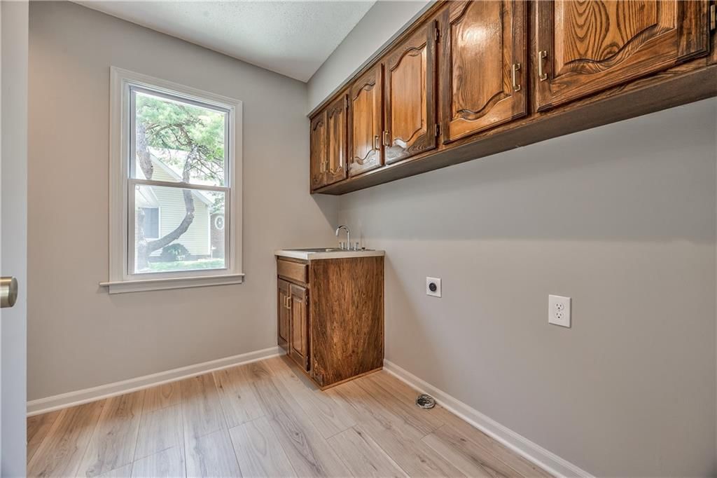 4512 W 90th Street — photo 27