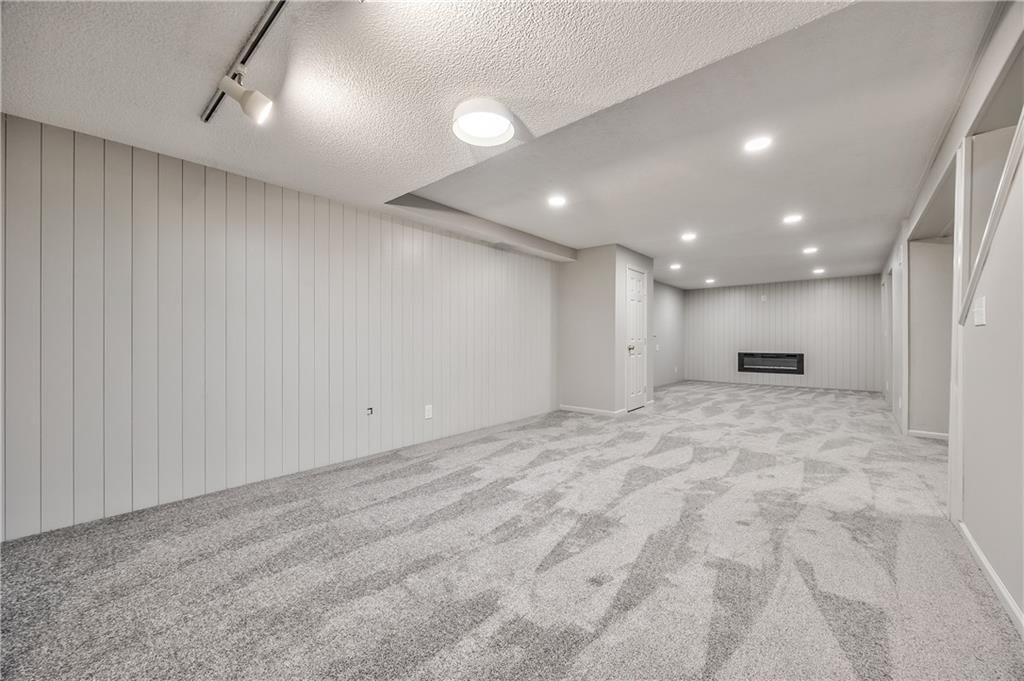 4512 W 90th Street — photo 42