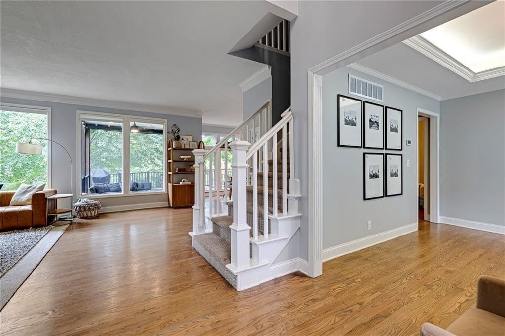 13812 Meadow Lane — photo 10