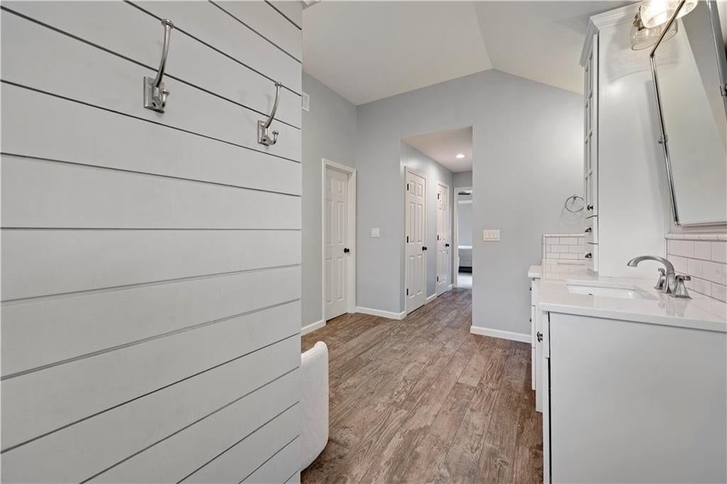 13812 Meadow Lane — photo 35