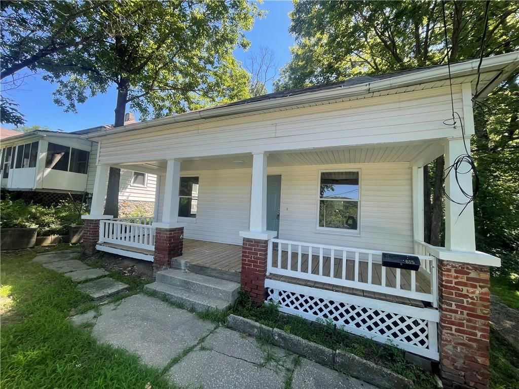 615 S Glenwood Avenue — photo 2