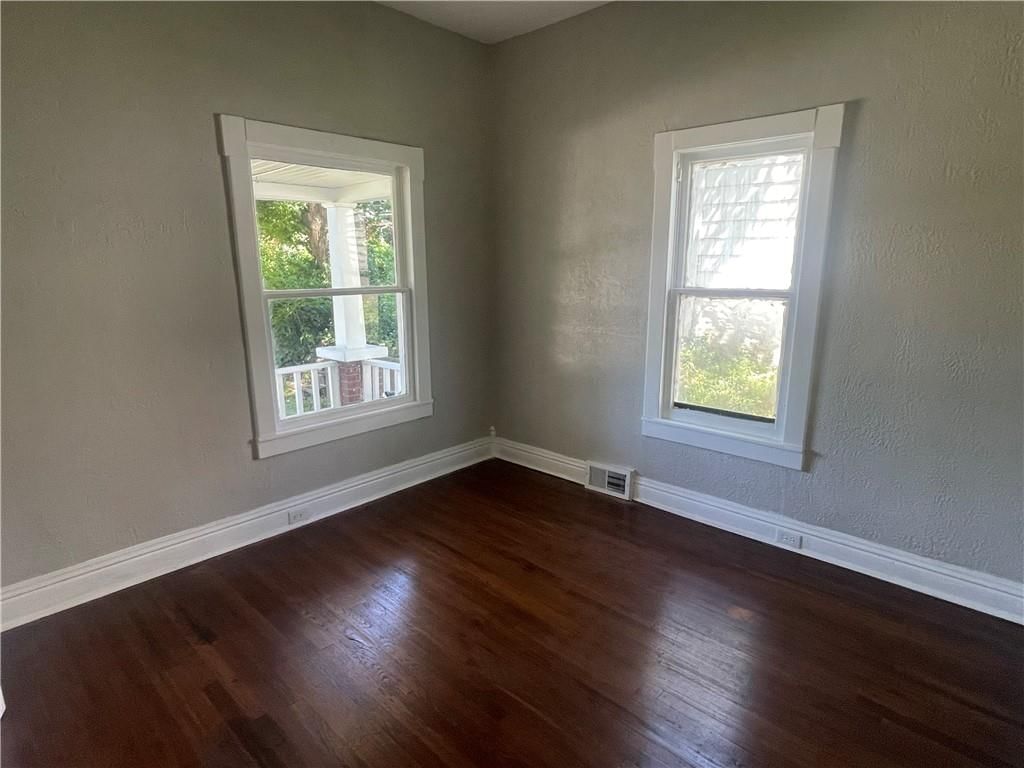 615 S Glenwood Avenue — photo 6