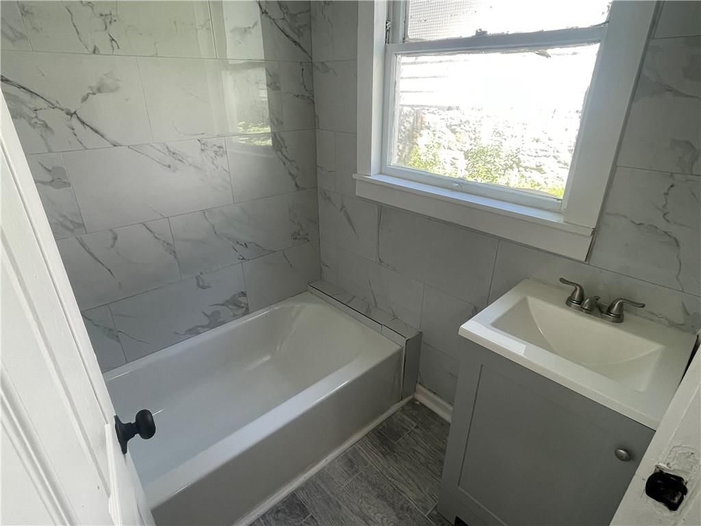 615 S Glenwood Avenue — photo 12