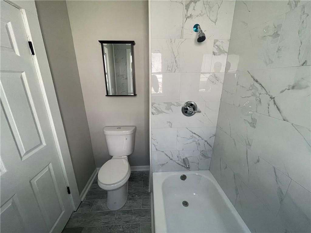 615 S Glenwood Avenue — photo 13