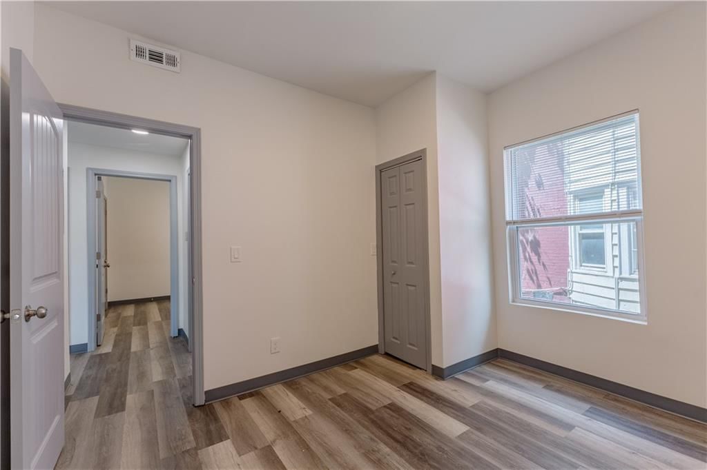 3443 E 6th Street — photo 18