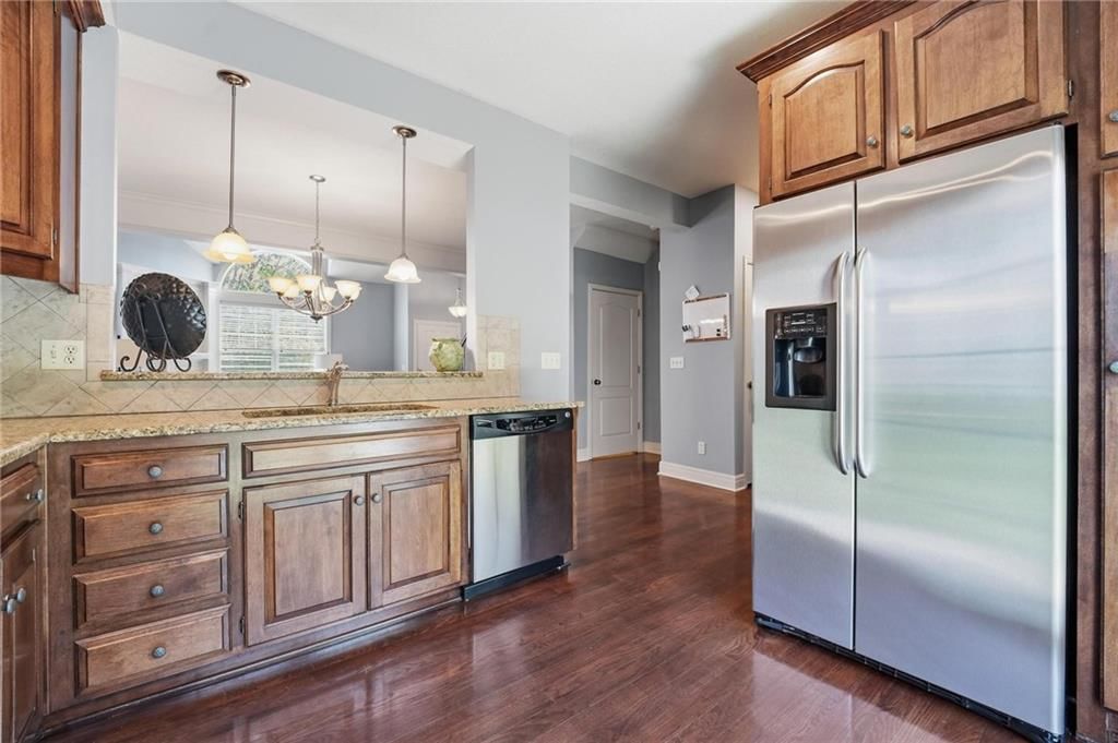 15608 W 61 Terrace — photo 10