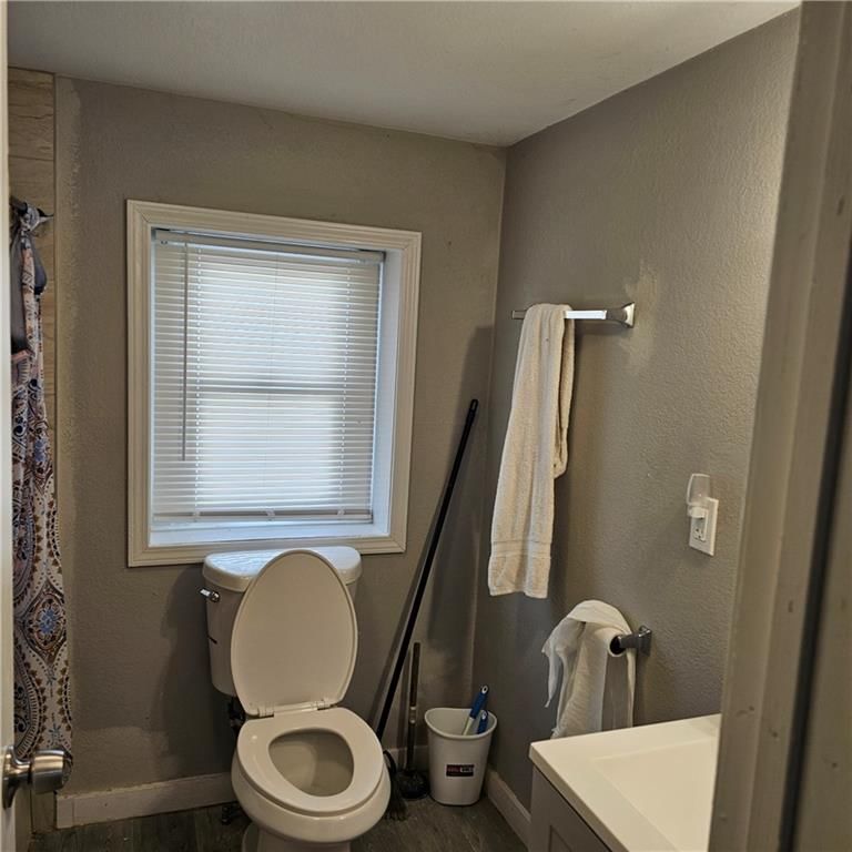 8309 Wabash Avenue — photo 12