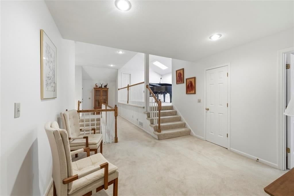 13007 Walmer Street — photo 41