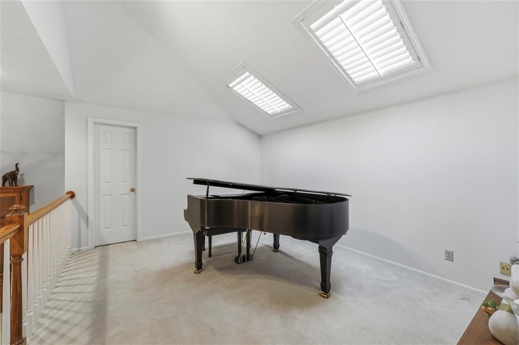 13007 Walmer Street — photo 42
