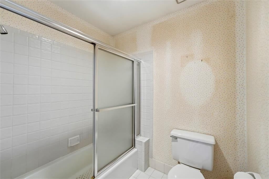 13007 Walmer Street — photo 52