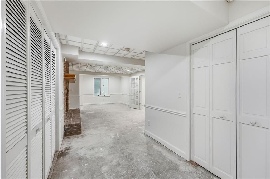 13007 Walmer Street — photo 57