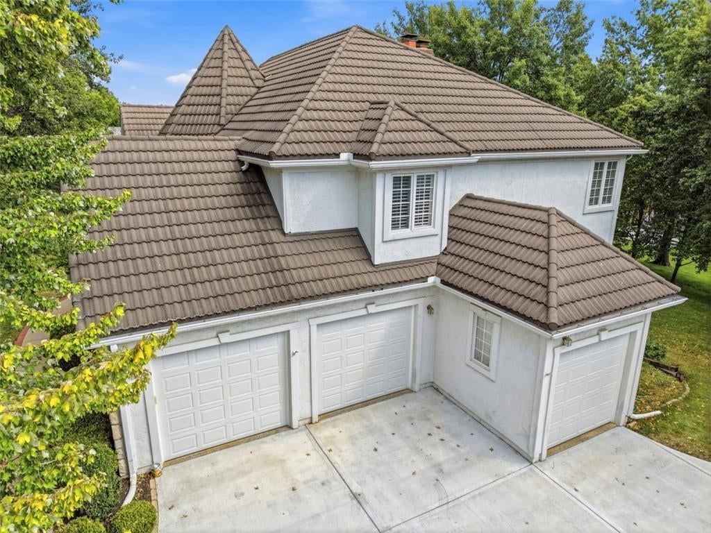 13007 Walmer Street — photo 79