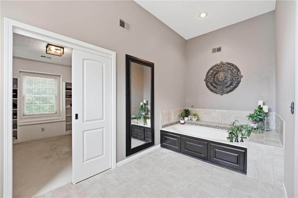 2507 NE 78th Terrace — photo 50