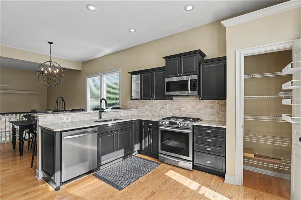 7133 Aminda Drive — photo 13