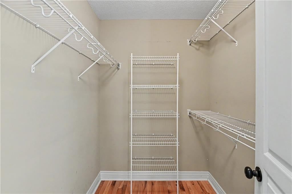 7133 Aminda Drive — photo 18