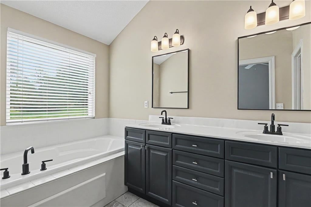 7133 Aminda Drive — photo 21