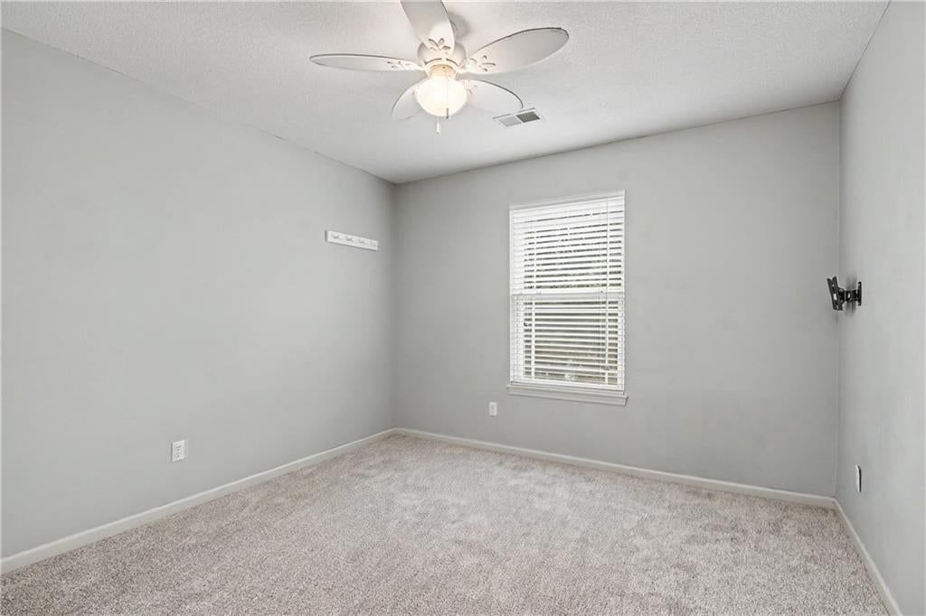 7133 Aminda Drive — photo 25
