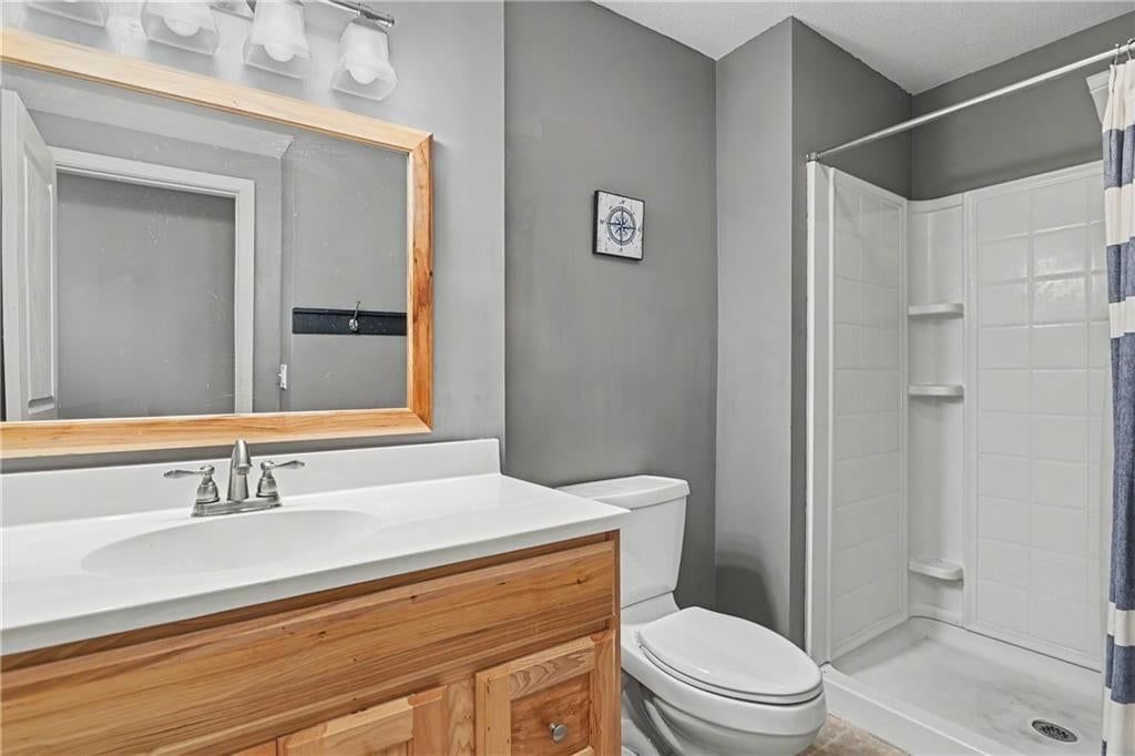 7133 Aminda Drive — photo 31