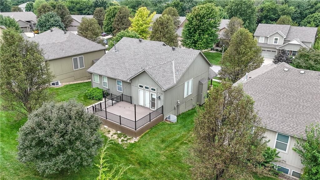 7133 Aminda Drive — photo 45