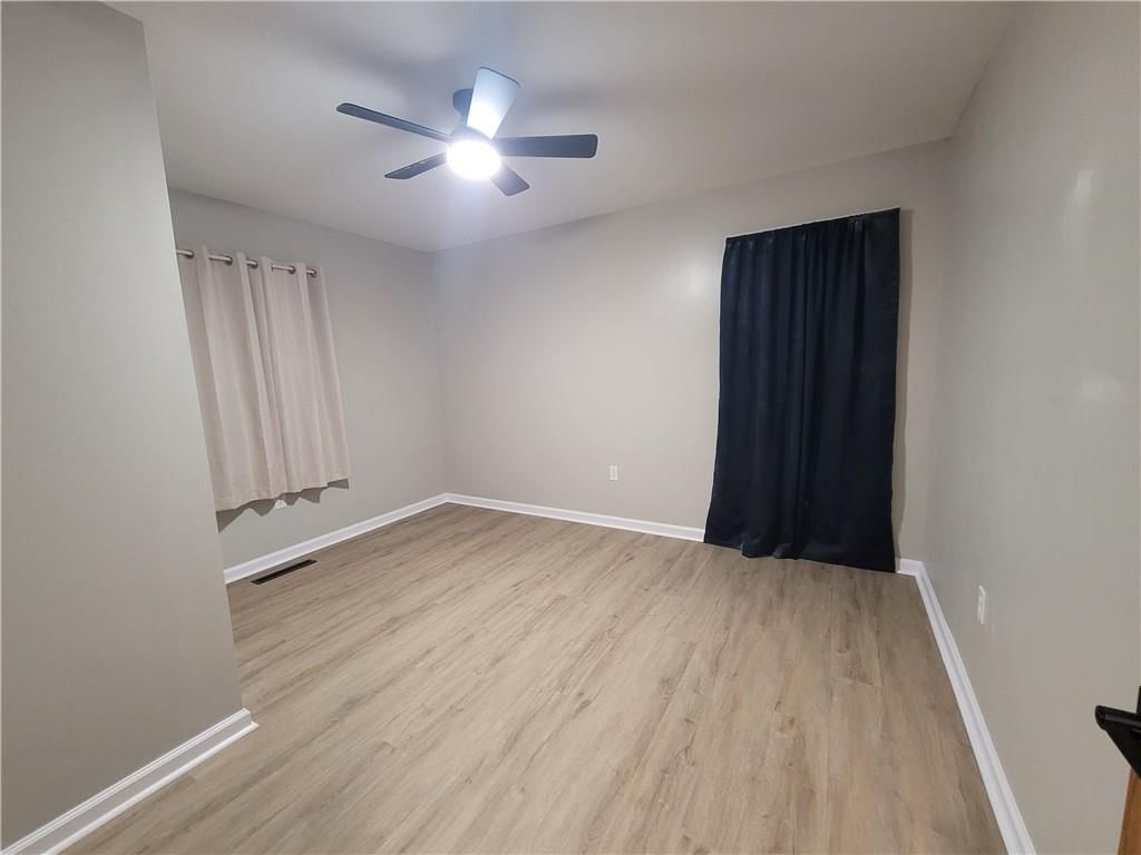 3315 S Crysler Avenue — photo 13