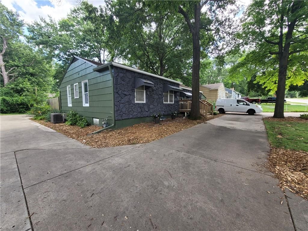 3315 S Crysler Avenue — photo 23