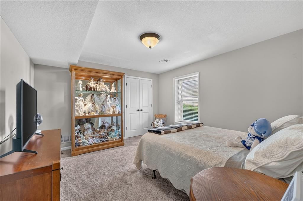 10115 N Miller Lane — photo 44