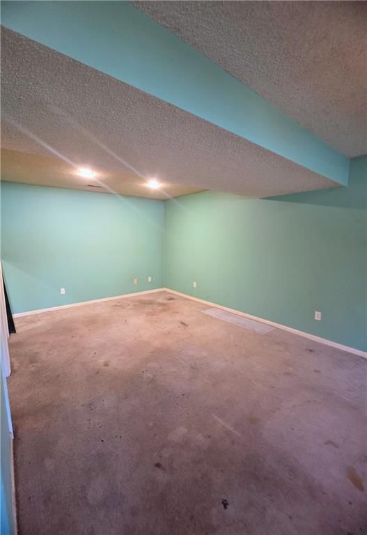 7818 N Amoret Avenue — photo 16