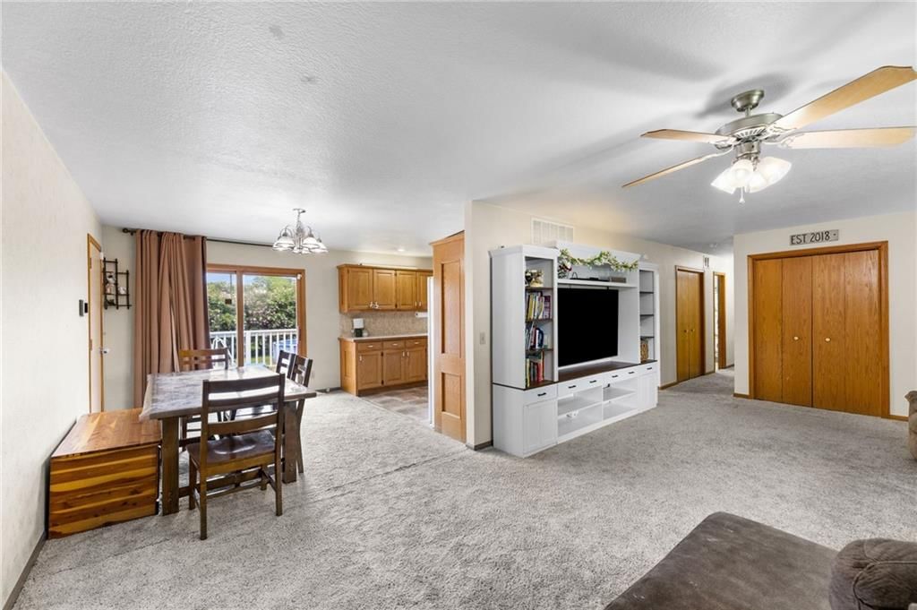 542 S Hayes Street — photo 9