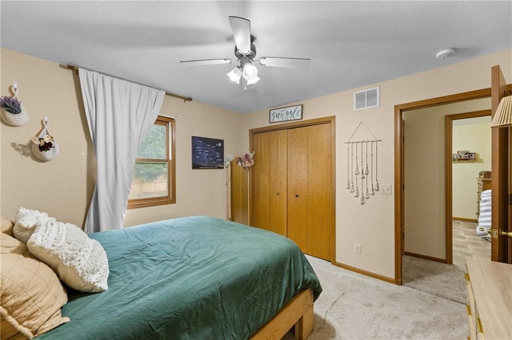 542 S Hayes Street — photo 24