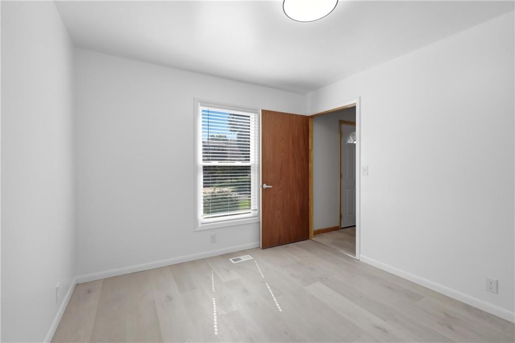 10282 Haskins Street — photo 10