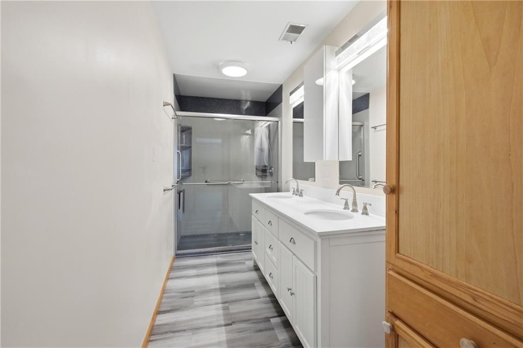 10282 Haskins Street — photo 16