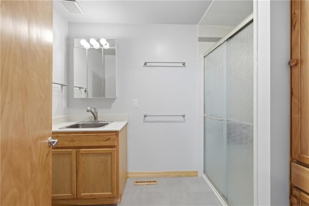 10282 Haskins Street — photo 38