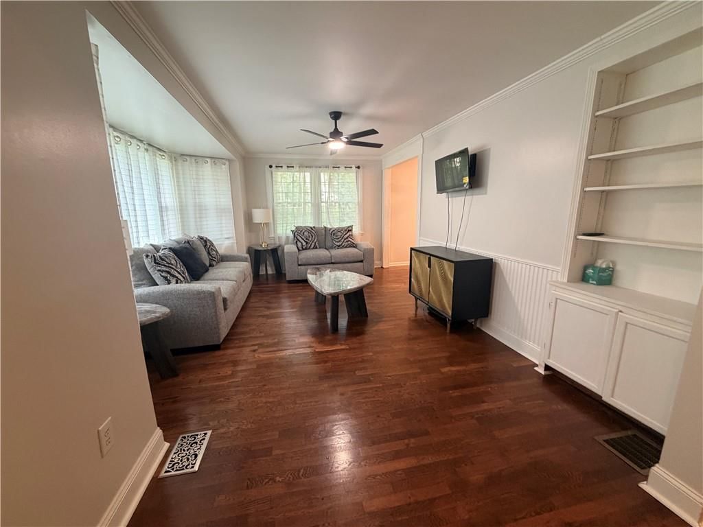 6240 Leavenworth Road — photo 4