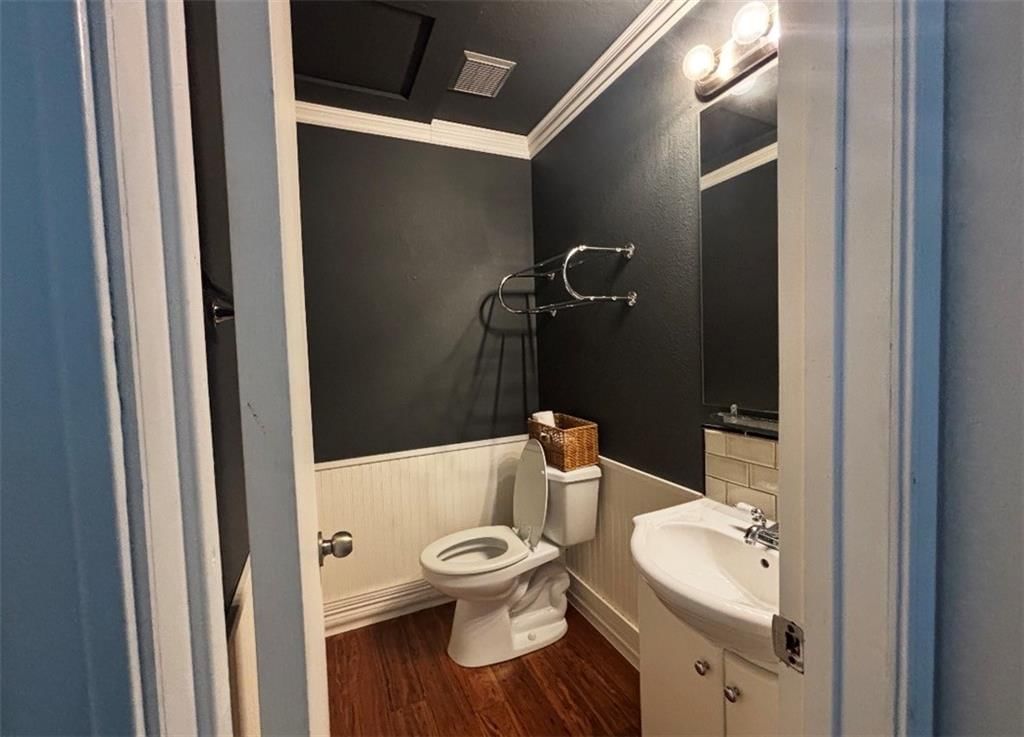6240 Leavenworth Road — photo 9