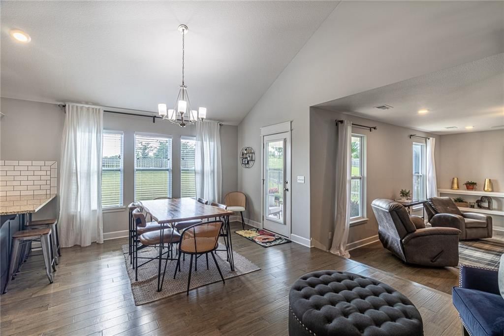 10524 N Randolph Avenue — photo 9
