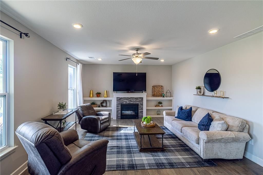 10524 N Randolph Avenue — photo 11