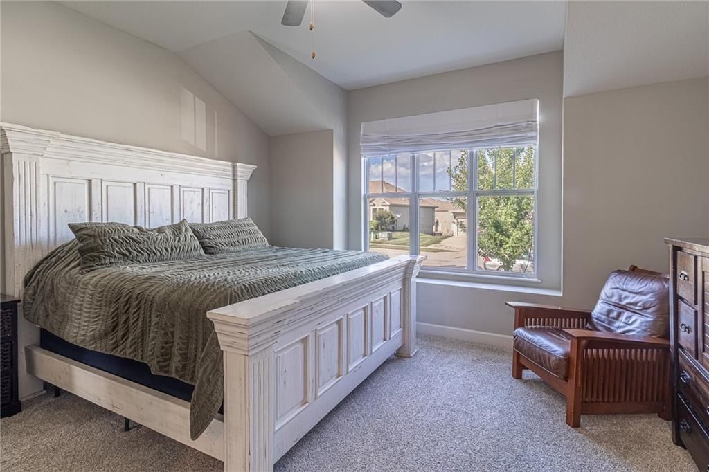 10524 N Randolph Avenue — photo 21