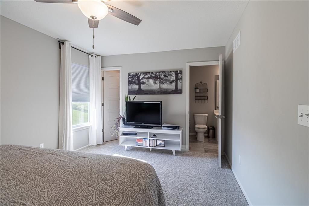 10524 N Randolph Avenue — photo 44