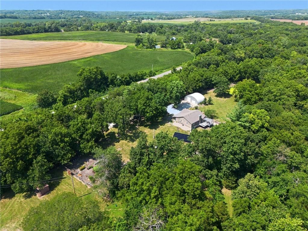 24451 Chieftain Road — photo 33